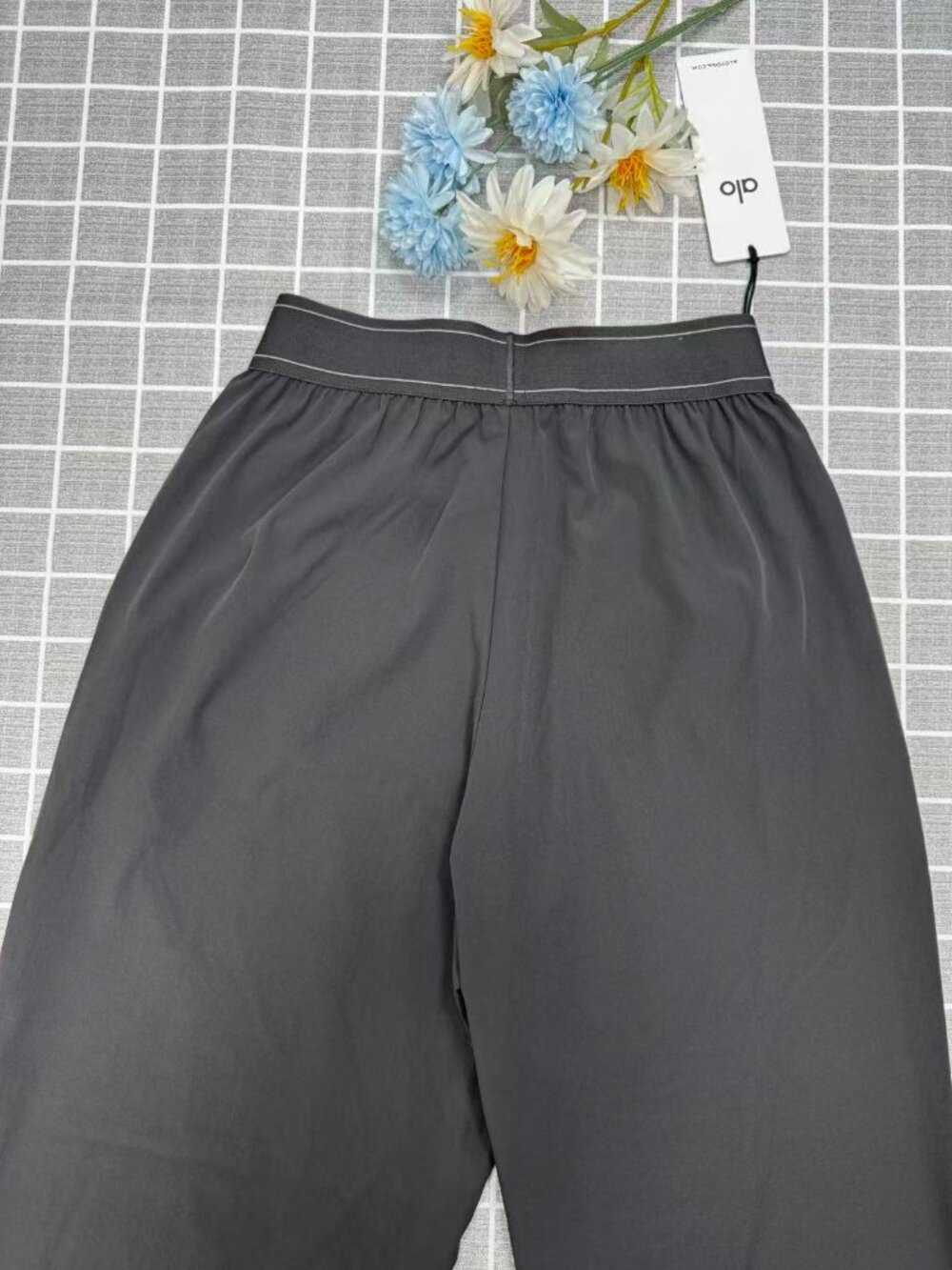 💐NWT ALO Yoga  Straight Leg Trousers😉 Dark Grey | Regular Length-Office - Picture 3 of 8